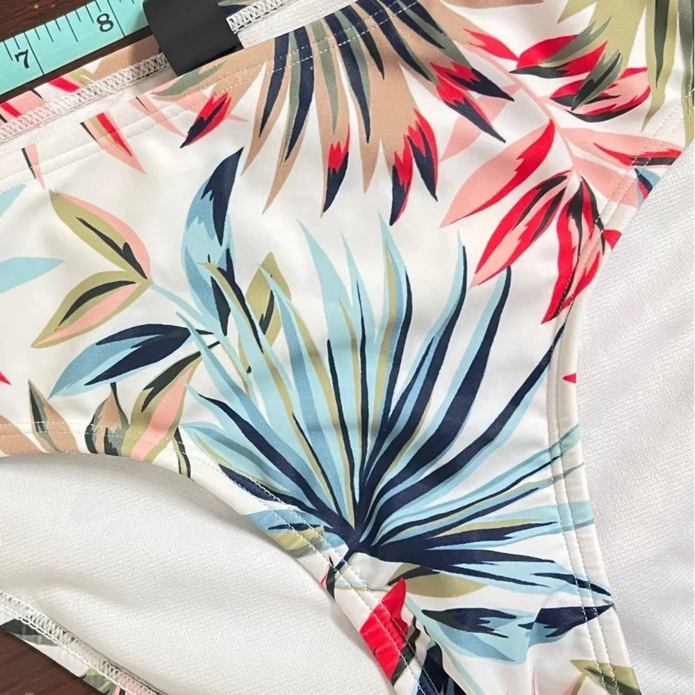 NEW Hurley Bikini set 2 Piece Size Large